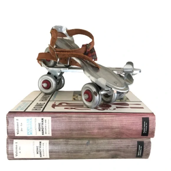 Vintage Metal Roller Skates Adjustable Ankle Strap No 63 Globe-Union Inc No Key - Picture 5 of 17